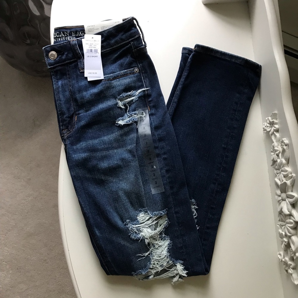 NWT AEO Hi-Rose Slim US 2 Short Jeans